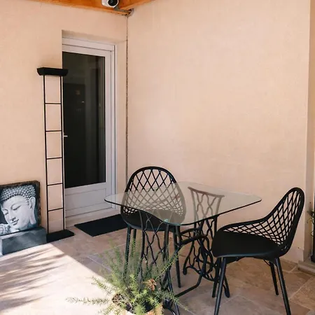 Bleu Comme Un Jardin - Private Swimming Pool & Jacuzzi