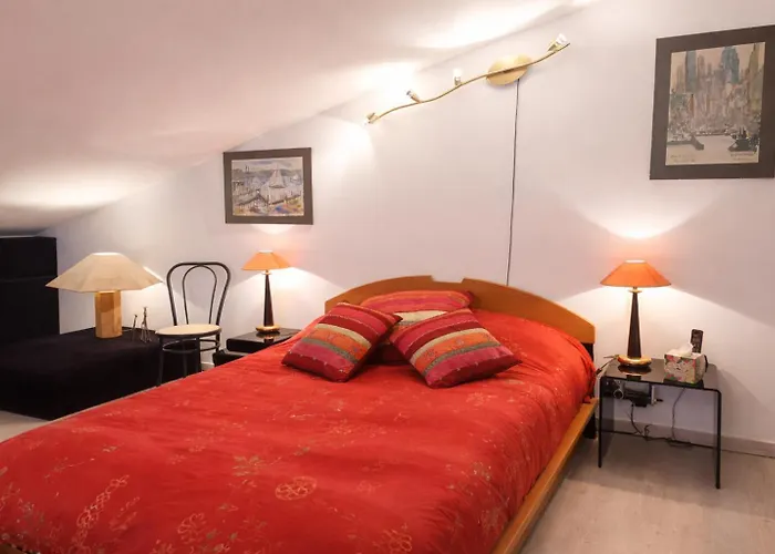 Apartment Bleu Comme Un Jardin - Private Swimming Pool & Jacuzzi Les Mees